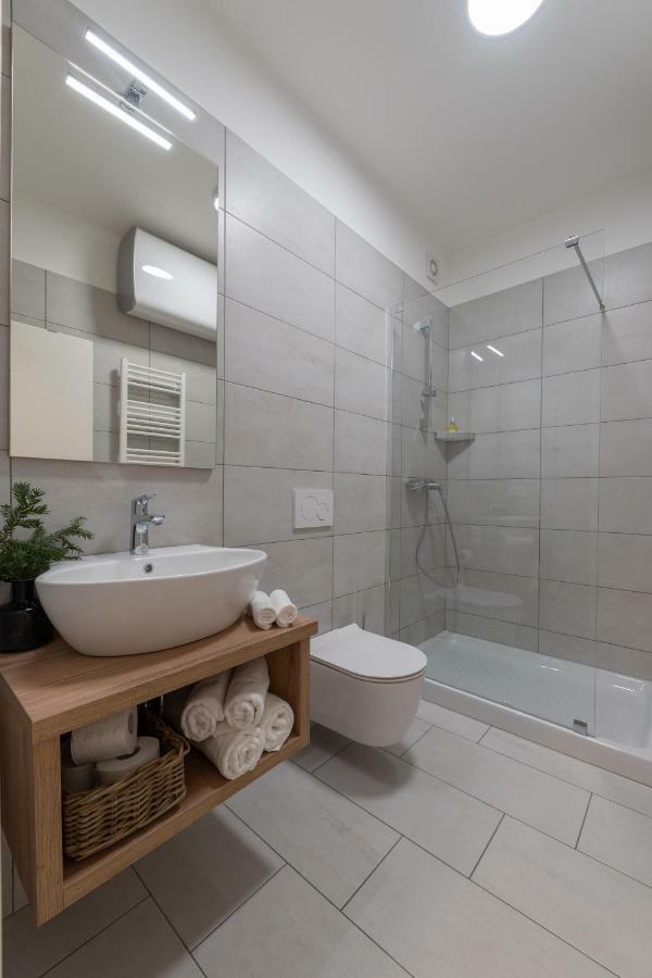 Apartments Jon ブレッド エクステリア 写真