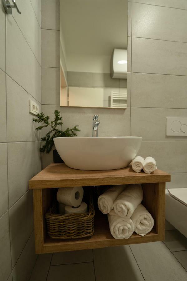 Apartments Jon ブレッド エクステリア 写真